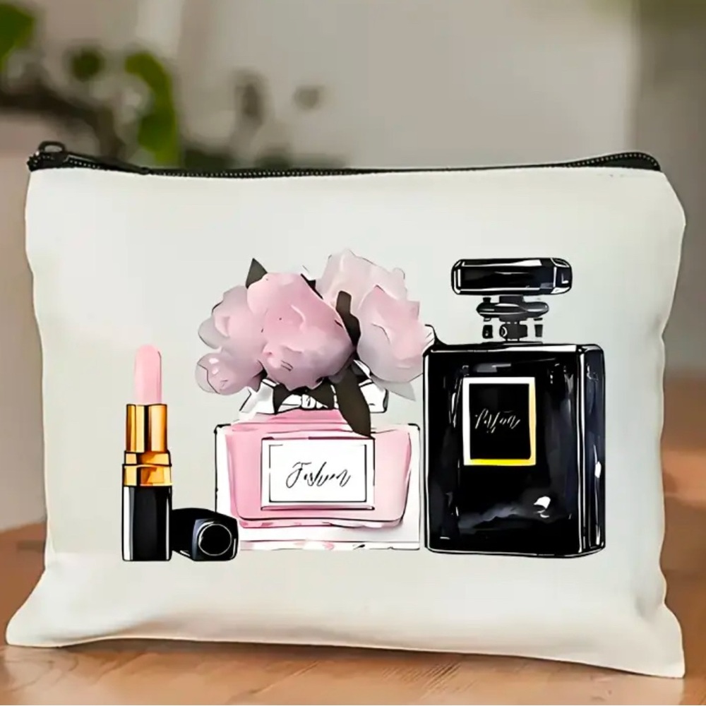 Elegant Floral Cosmetic Bag - Cream and Black